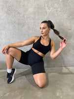 Seamless Scrunch Bike Shorts | Black - Jagrrr